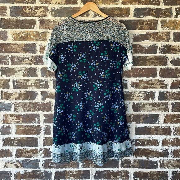 Ann Taylor Floral Pleated Mini Dress Size 0 - Picture 6 of 7